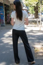 Трикотажна блуза с гръцко деколте - Image 3