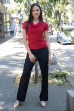 Трикотажна дамска блуза с къс ръкав и „гръцко” деколте - Image 2