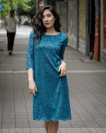 Дамска рокля от дантела с 3/4 ръкав и цип - Image 3