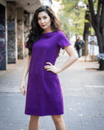 Дамска рокля с къс ръкав и малки джобчета