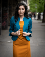 Дамска рокля с къс ръкав и набор на талията - Image 5