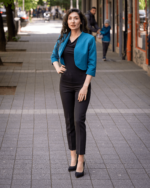 Дамски костюм от късо болеро със 7/8-ми ръкав и тесен дамски панталон - Image 3