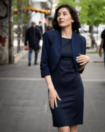 Дамски костюм от късо болеро със 7/8-ми ръкав и класическа права пола - Image 7