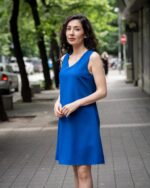 Дамски костюм от сако с остър ревер и рокля с V-образно деколте - Image 4