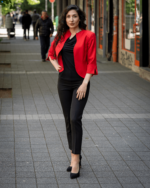 Дамски костюм от женствено късо болеро и тесен дамски панталон - Image 5