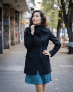 Дамско палто с голям външен джоб с капак и скрито закопчаване - Image 9