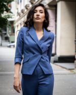 Дамско двуредно сако от лен - Image 8