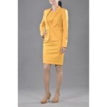 Костюм от вталено сако и женствена рокля - Image 4