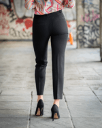 Комбинация от късо палто с декоративен колан на гърба и тесен дамски панталон - Image 3