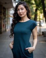 Ретро рокля с джобове и малка поло яка, с трапецовиден силует - Image 3