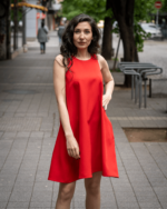 Свободна рокля с презрамки и клоширан силует - Image 3