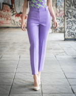 Тесен дамски панталон