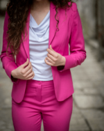 Трикотажна блуза с гръцко деколте - Image 2