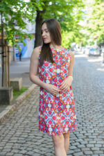 Дамска рокля с А-силует