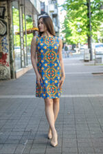 Дамска рокля с А-силует