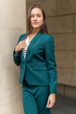 Дамски костюм от сако с едно копче и тесен панталон - Image 3