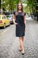 Ретро рокля с джобове и с трапецовиден силует