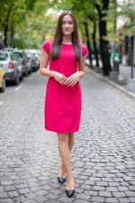 Ретро рокля с джобове и с трапецовиден силует