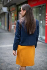 Късо дамско палто с двуредно закопчаване - Image 4