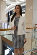 Дамска рокля с трапецовиден силует и джобове - Image 7