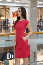 Дамска рокля с трапецовиден силует и джобове - Image 2