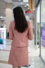 Дамски костюм от сако от плат каре и рокля с къс ръкав - Image 2