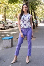 Трикотажна, дамска блуза без ръкави с гръцко деколте - Image 5