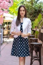 Дамска рокля с V-образно деколте - Image 10