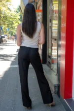 Трикотажна, дамска блуза без ръкави с гръцко деколте - Image 3