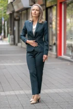 Дамско сако с едно копче - Image 6