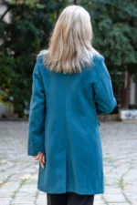 Дамско класическо вталено палто с ревери - Image 3