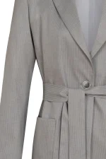 Детайл фино сиво райе и колан – дамско сако 125-1 | Aleta Parizi