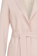 Детайл колан на дамско сако 125-1 розово – Aleta Parizi